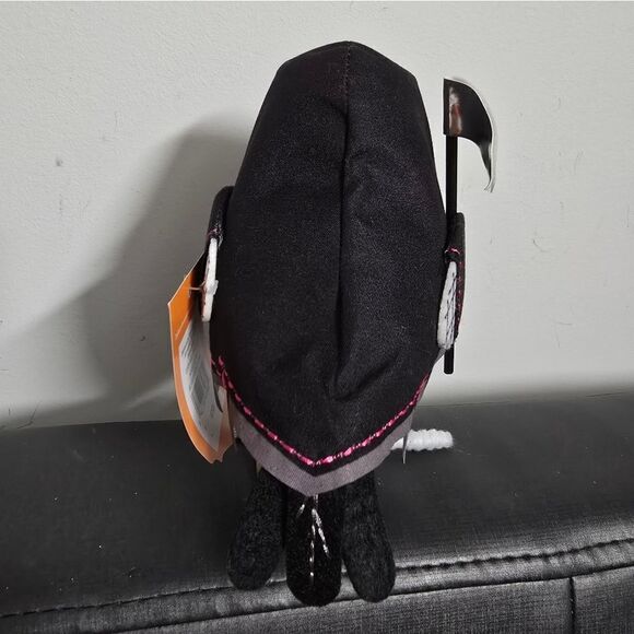 2024 Featherly Friends Target Bird Hoodie Halloween Figurine Hyde & EEK, New - Picture 3 of 4